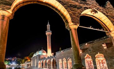  Uçaklı Butik Gaziantep Urfa Mardin Diyarbakır Gap Turu
